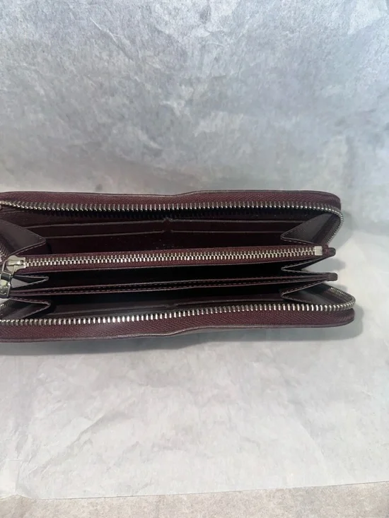 Louis Vuitton Zippy Epi Long Wallet in Burgundy EUC & COA - Picture 8 of 16